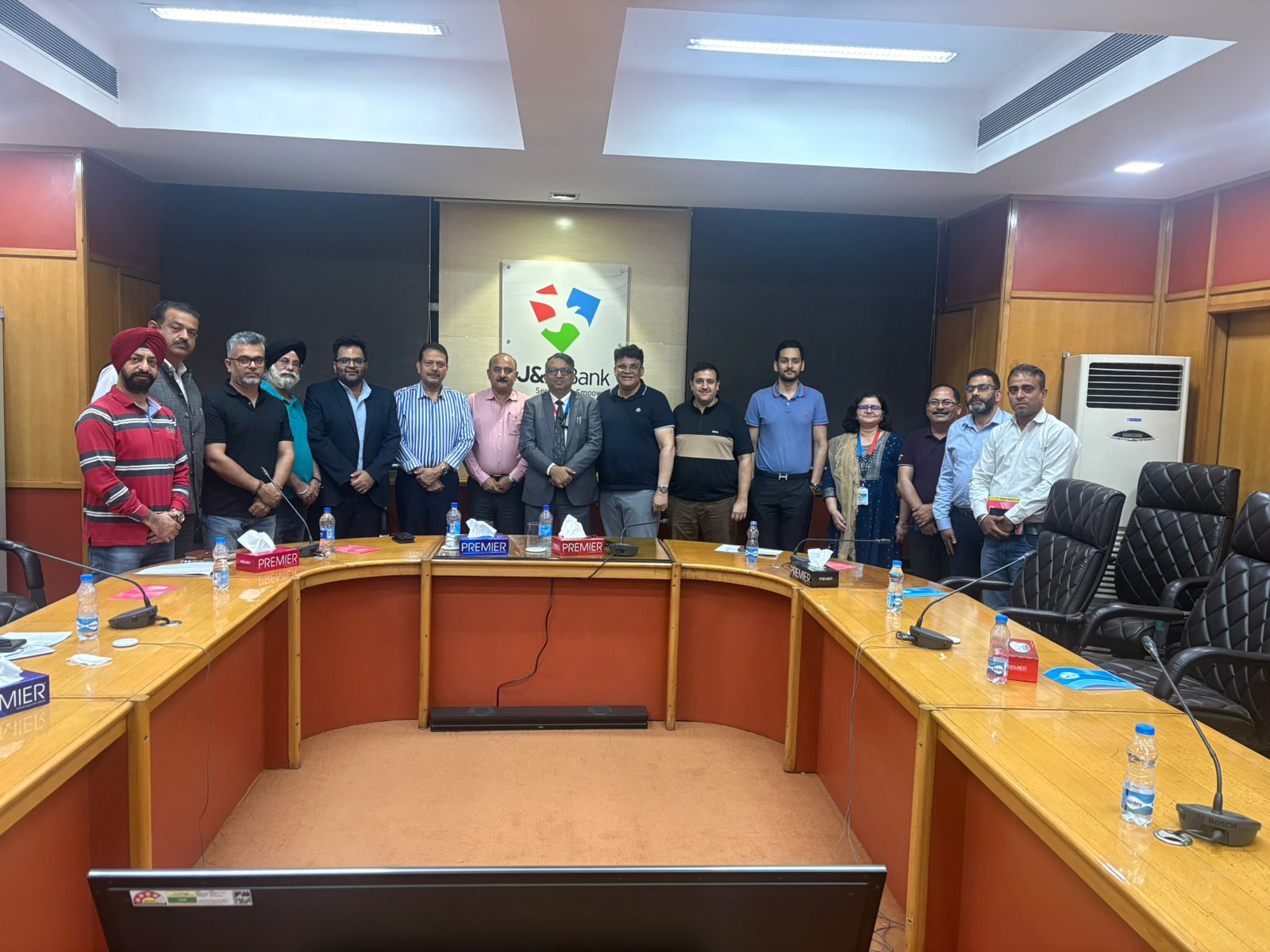 J&K Bank engages Jammu car dealers to deepen vehicle finance partn… J&K Bank engages Jammu car dealers to deepen vehicle finance partn…